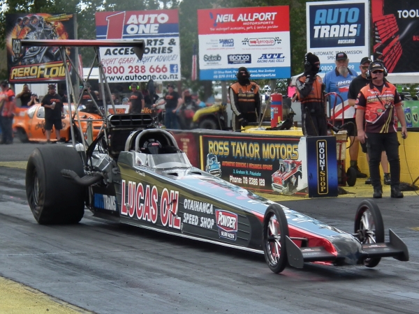 Tamara Silk recorded her first 5, a 5.939 at 230.76.